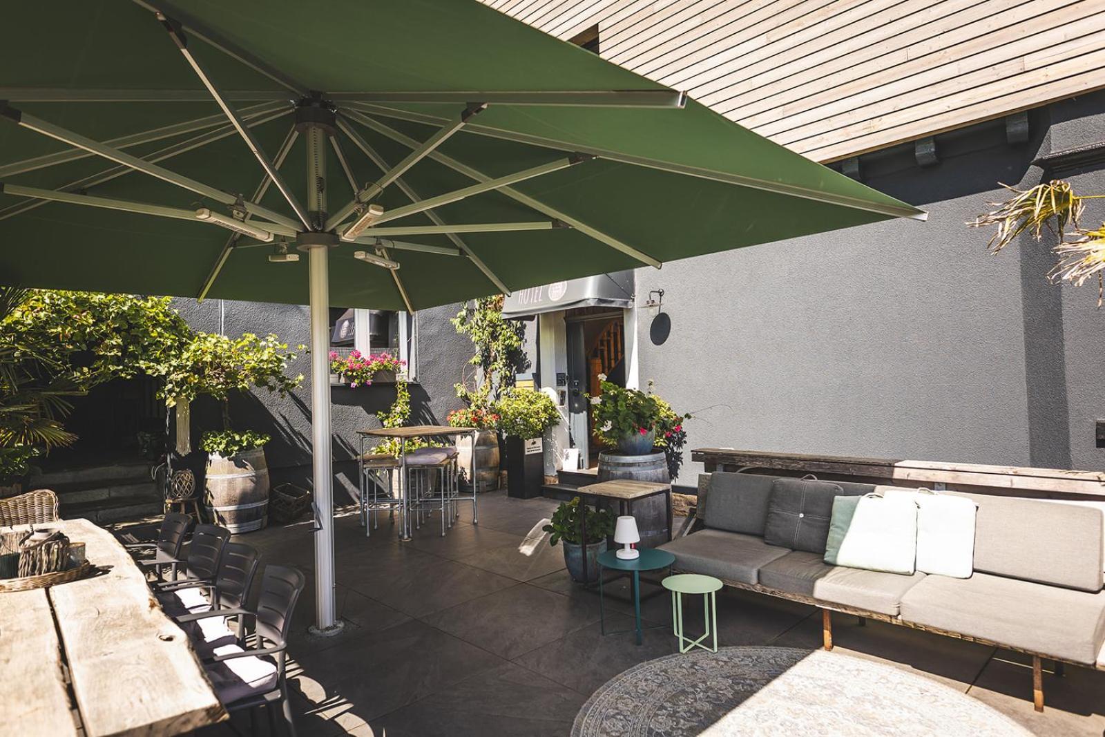 Boutique Hotel Landhauszeit Bad Muenstereifel Exterior photo